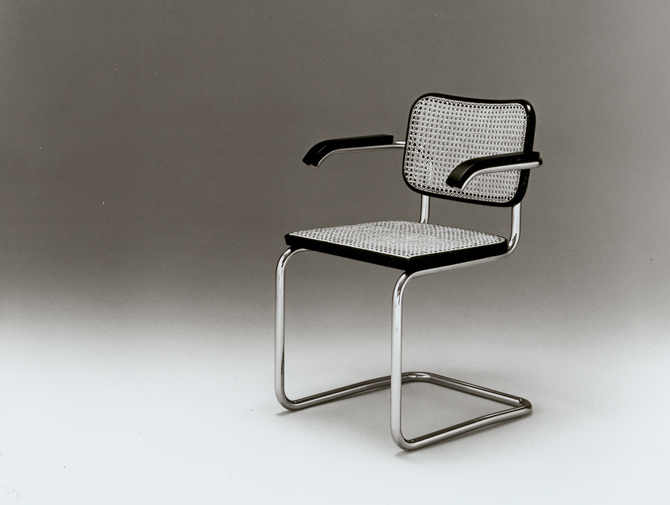 Knoll Marcel Breuer tubular steel furniture bauhaus history